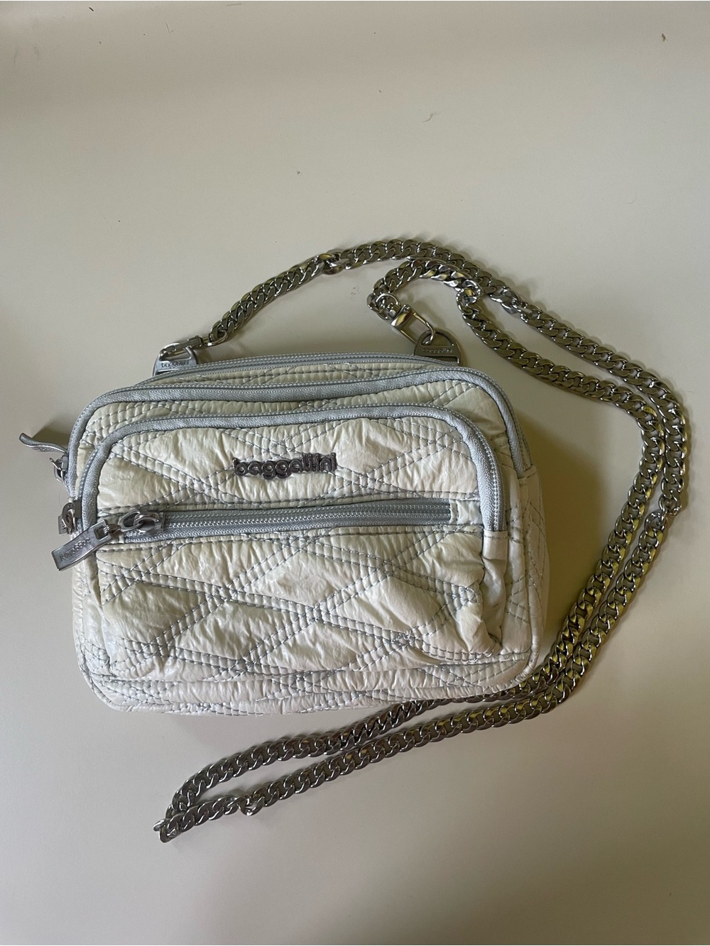 Bagellini Quilted Cream Crossbody Bag with Silver Chain